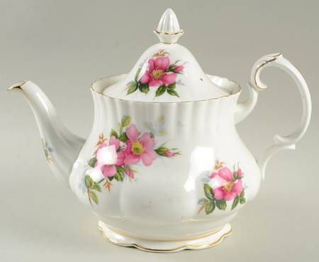 Prairie Rose Teapot & Lid