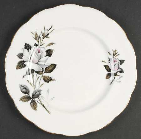 Queen's Messenger Luncheon Plate