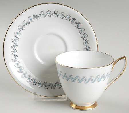Riviera Footed Cup & Saucer Set