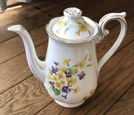 ROA11 Teapot & Lid