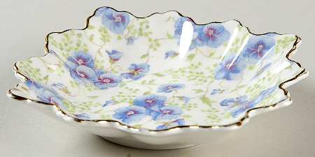 ROA18 (Gold Trim) Small Square Sweet Meat Dish