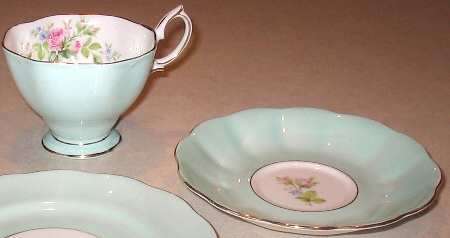 ROA20 Footed Cup & Saucer Set