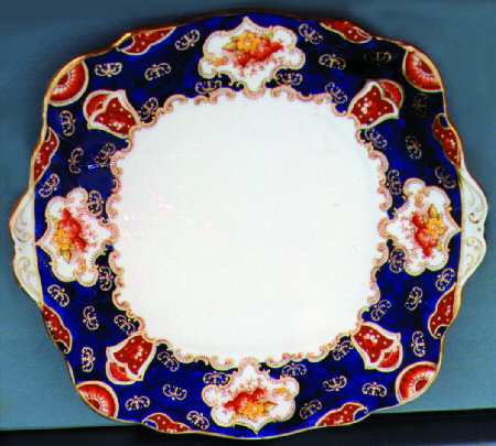 5964 Square Handled Cake Plate