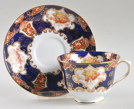 5964 Footed Cup & Saucer Set