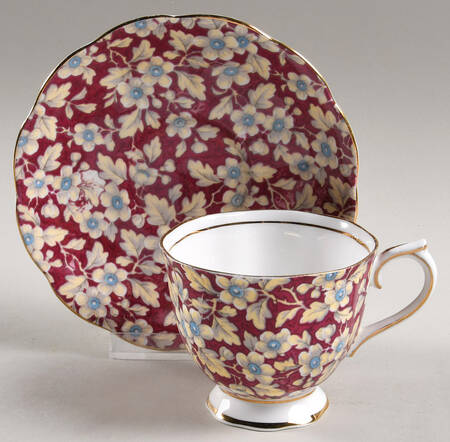 Royal Brocade Footed Cup & Saucer Set