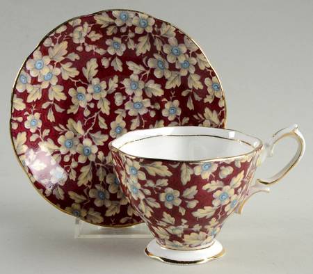 Royal Brocade Footed Cup & Saucer Set