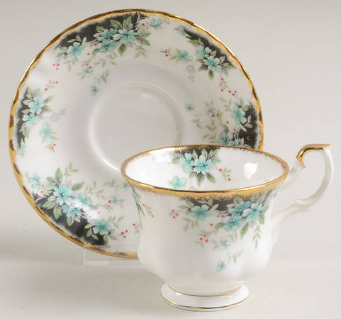Royal Choice Series (Teaware) Footed Cup & Saucer Set