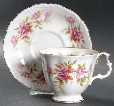 Romance Footed Cup & Saucer Set
