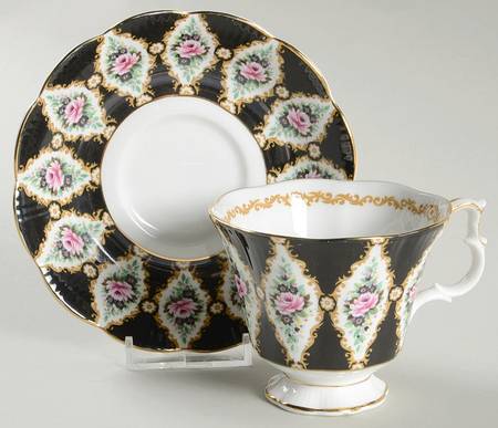 Royal Series Black by Royal Albert