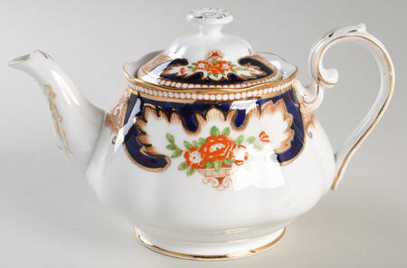 Royalty Teapot & Lid