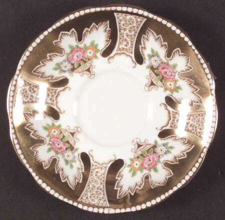 Royalty (Gold) Saucer