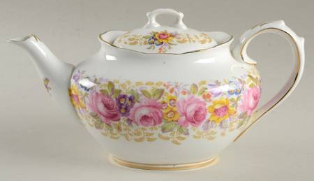 Serena (Thin Gold Trim) Small Oval Teapot & Lid