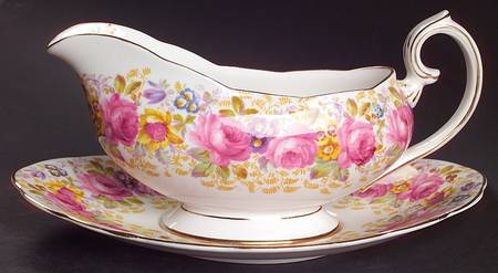Serena (Thin Gold Trim) Gravy Boat & Underplate