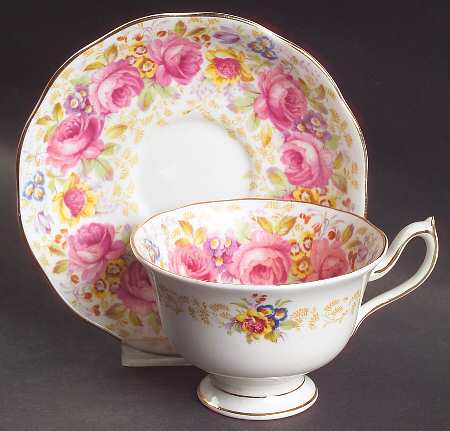 Serena (Thin Gold Trim) Footed Cup & Saucer Set by Royal Albert