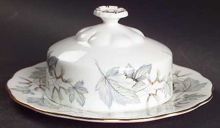 Silver Maple Round Covered Butter (Uses Bread & Butter Plate)