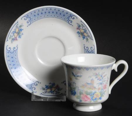 Songbird Footed Demitasse Cup & Saucer Set