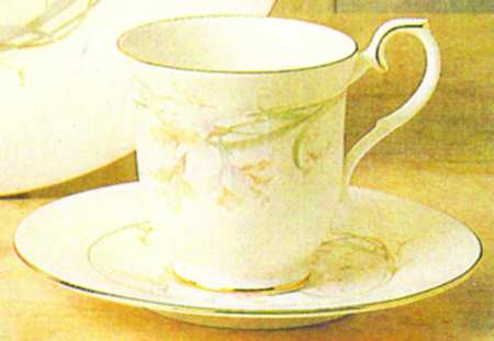 Summer Glade Footed Cup & Saucer Set