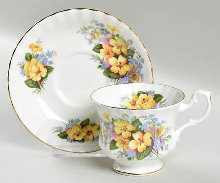 Summertime Series Footed Cup & Saucer Set