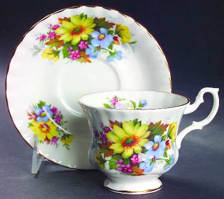 Summertime Series Footed Cup & Saucer Set