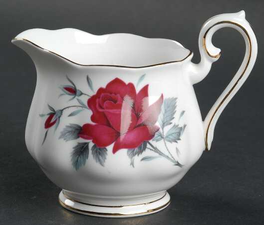 Sweet Romance Creamer