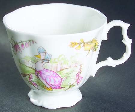 Teatime Collection Footed Cup