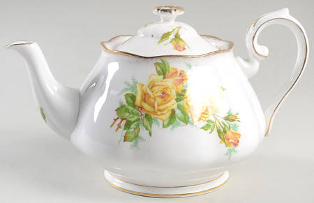 Tea Rose Yellow Teapot & Lid