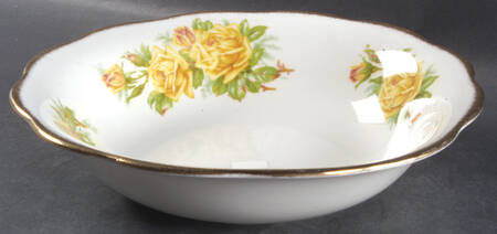 Tea Rose Yellow 9" Round Vegetable Bowl