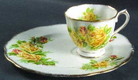 Tea Rose Yellow Snack Plate & Cup Set
