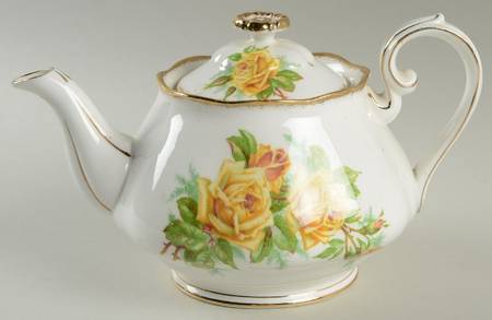 Tea Rose Yellow Small Teapot & Lid