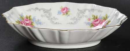 Tranquillity 5" Oval Sweet Meat Dish