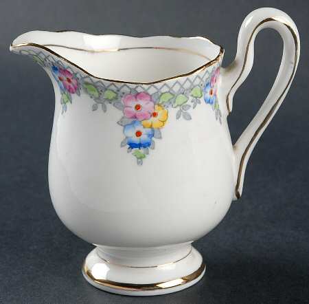 Trellis Mini Creamer