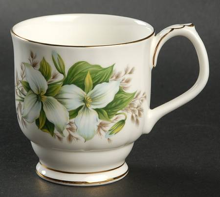 Trillium Mug