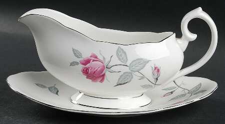 Trent Rose Gravy Boat & Underplate