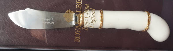 Val D'Or Hollow Handle Butter Spreader
