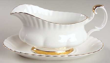 Val D'Or Gravy Boat & Underplate