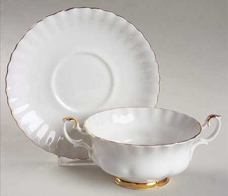 Val D'Or Footed Cream Soup Bowl & Saucer Set