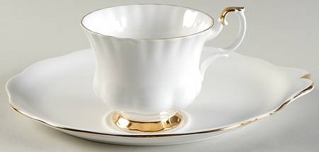 Val D'Or Snack Plate & Cup Set