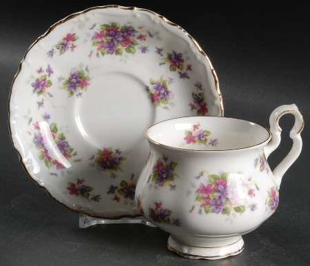 Violetta Footed Cup & Saucer Set