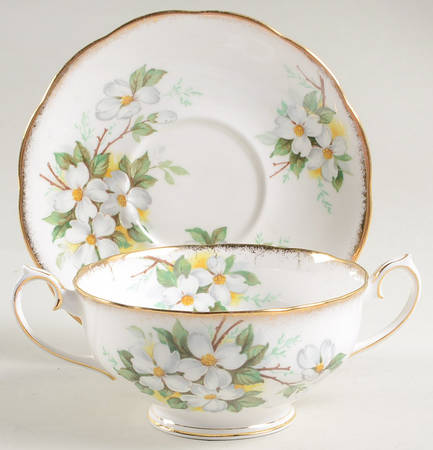 White Dogwood (Brushed Gold Grim Footed Cream Soup Bowl & Saucer Set