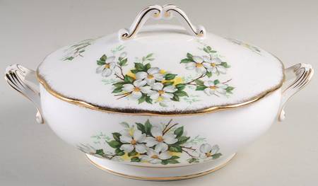 White Dogwood (Brushed Gold Grim Round Covered Vegetable