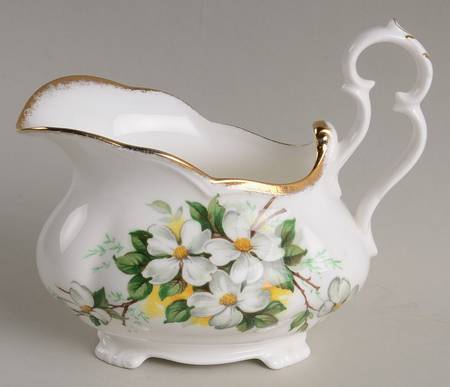 White Dogwood (Brushed Gold Grim Creamer