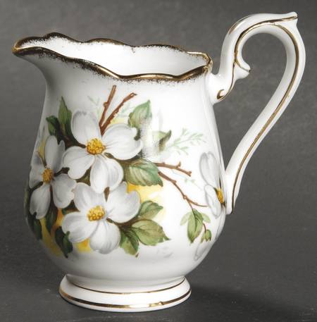 White Dogwood (Brushed Gold Grim Mini Creamer