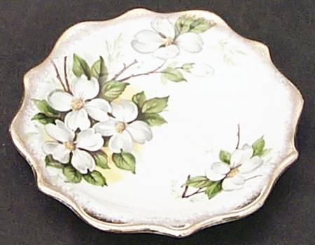 White Dogwood (Brushed Gold Grim Small Ashtray