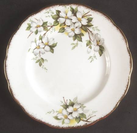 White Dogwood (Brushed Gold Grim Dessert/Pie Plate