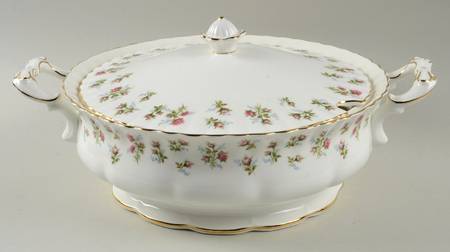 Winsome (White Background) Tureen &  Lid