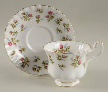 Winsome (White Background) Footed Cup & Saucer Set