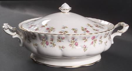 Winsome (White Background) Round Covered Vegetable by Royal Albert