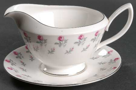 Winsome Gravy Boat & Underplate