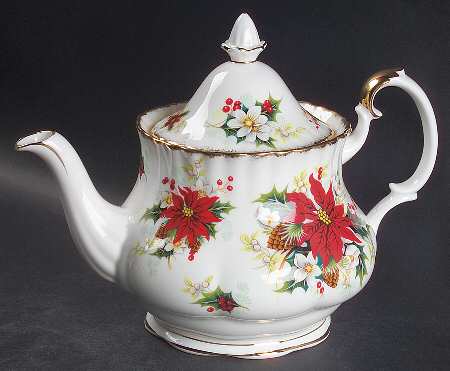 Yuletide (Fluted and Ribbed) Teapot & Lid