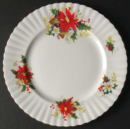 Yuletide (Fluted and Ribbed) Dinner Plate